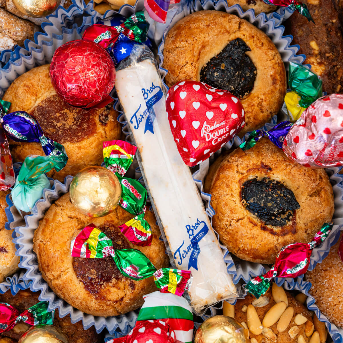 large italian cookie tin from termini brothers