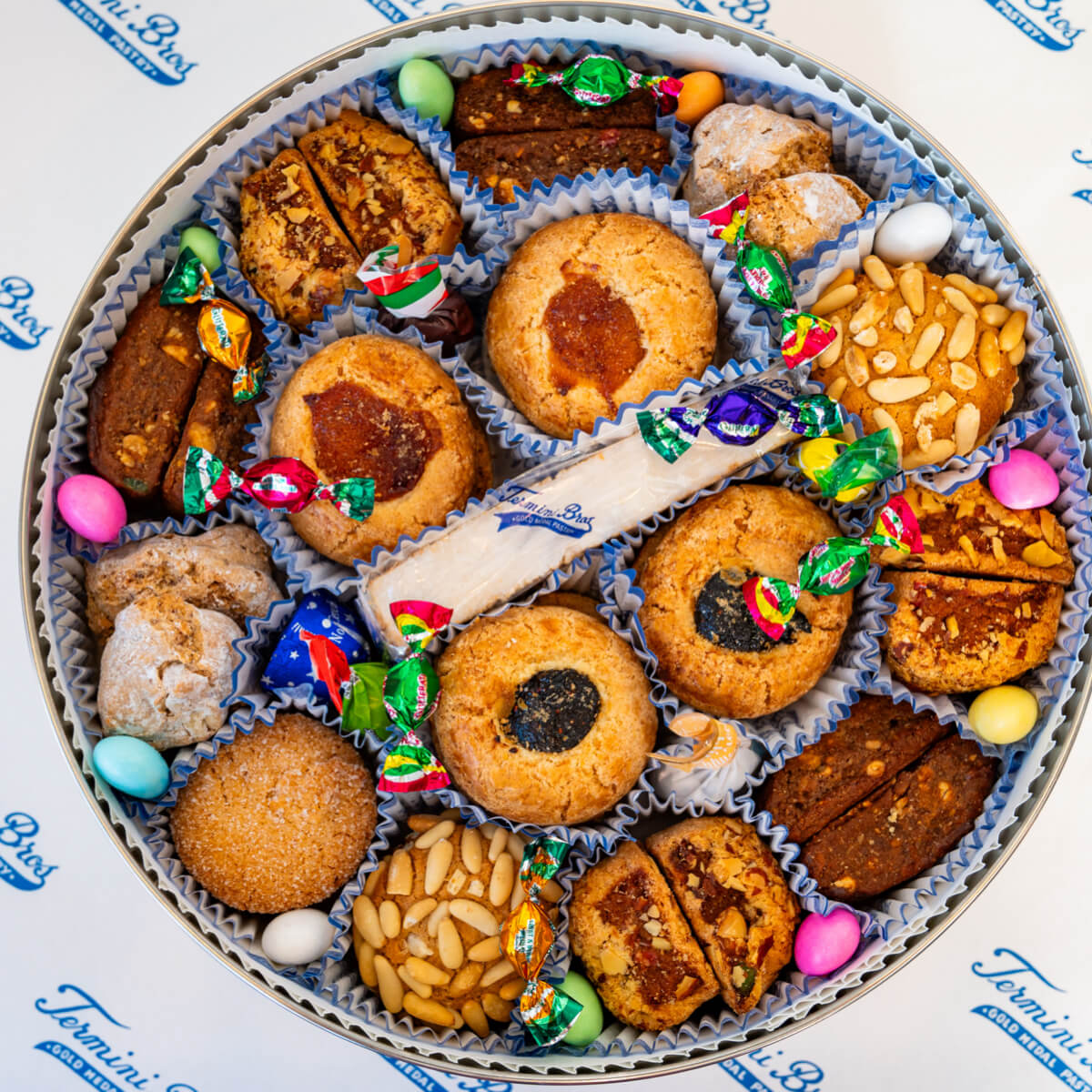 large italian cookie tin from termini brothers